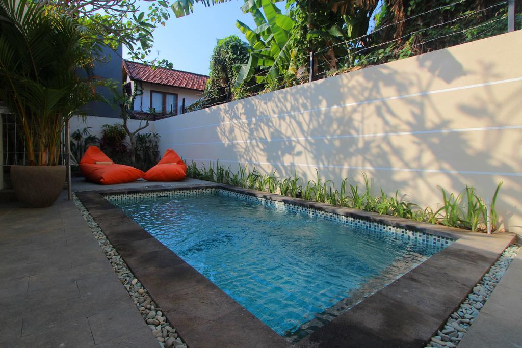 Lotus Tirta Seminyak Hotel Ngoại thất bức ảnh