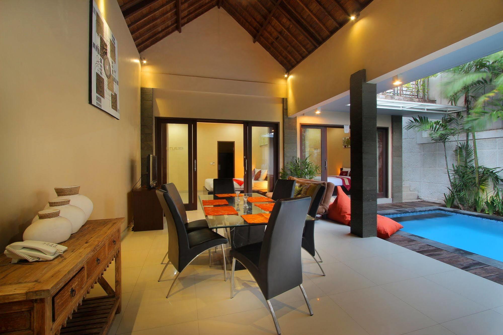 Lotus Tirta Seminyak Hotel Ngoại thất bức ảnh