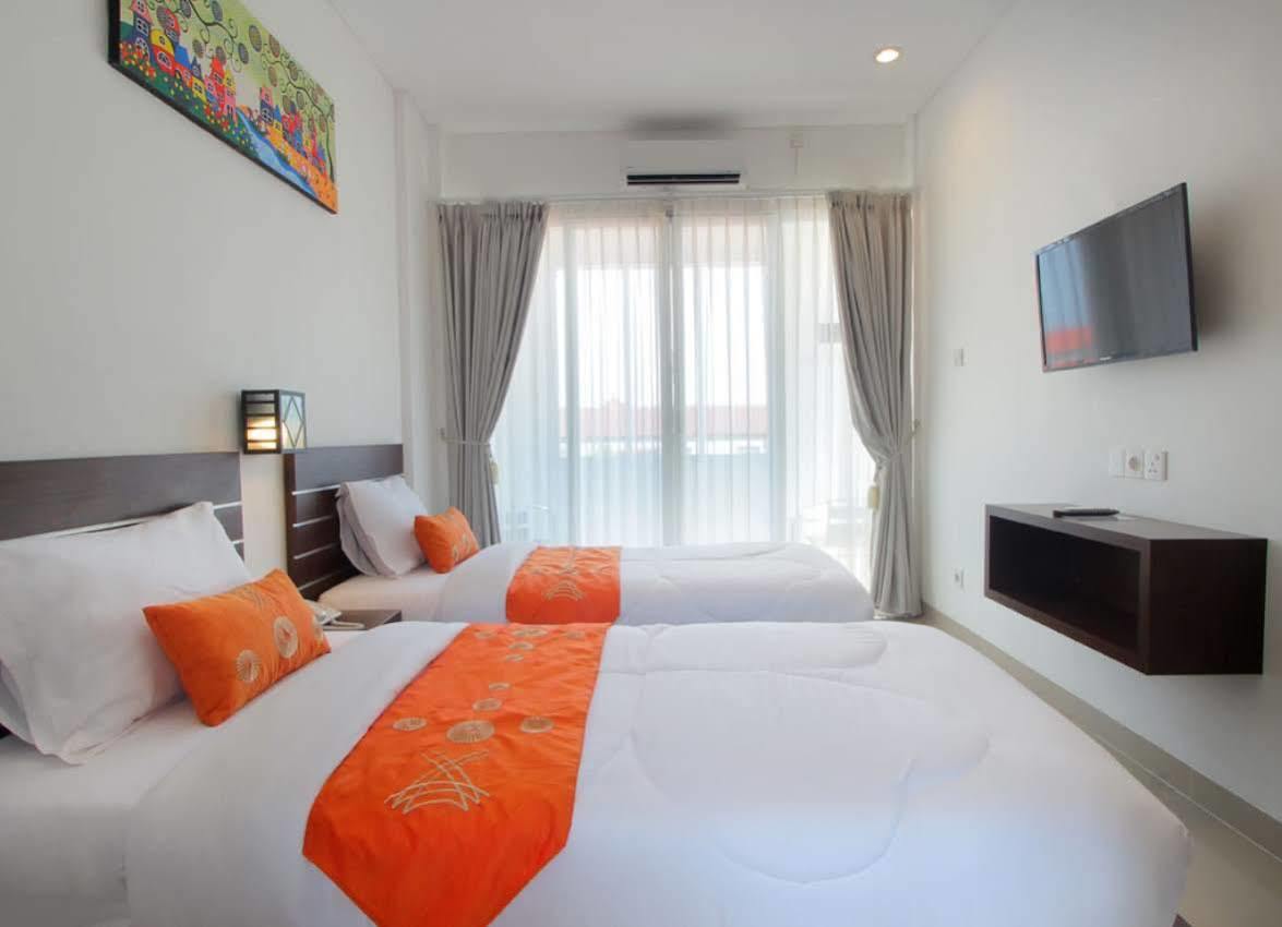 Lotus Tirta Seminyak Hotel Ngoại thất bức ảnh